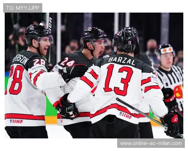 加拿大冰球前锋绝杀进入延长赛，带领球队迈向荣耀巅峰