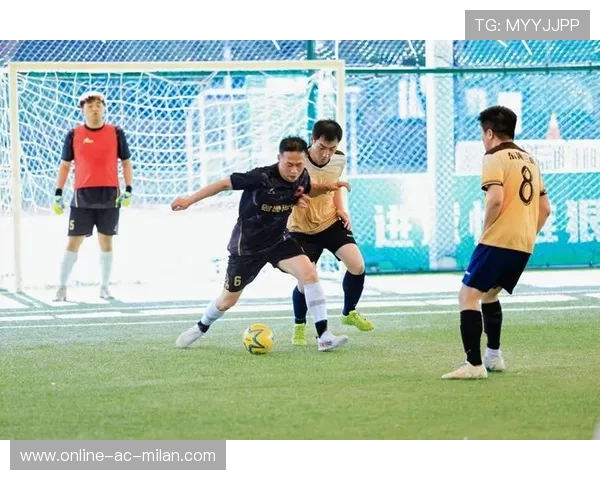 室内五人制足球反击速度极快，点燃激情与速度的碰撞